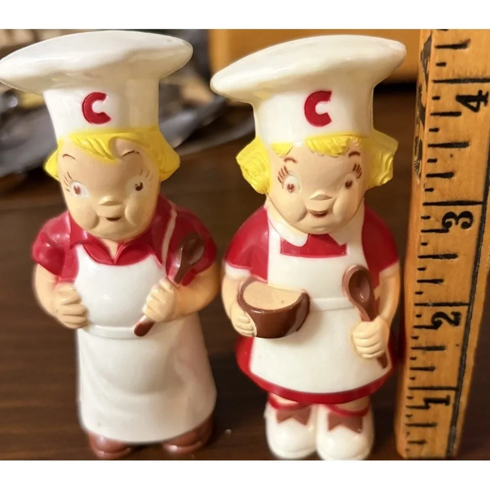 Vtg Campbell's Soup Kids Chef Salt Pepper Shakers Plastic Red White 4.5